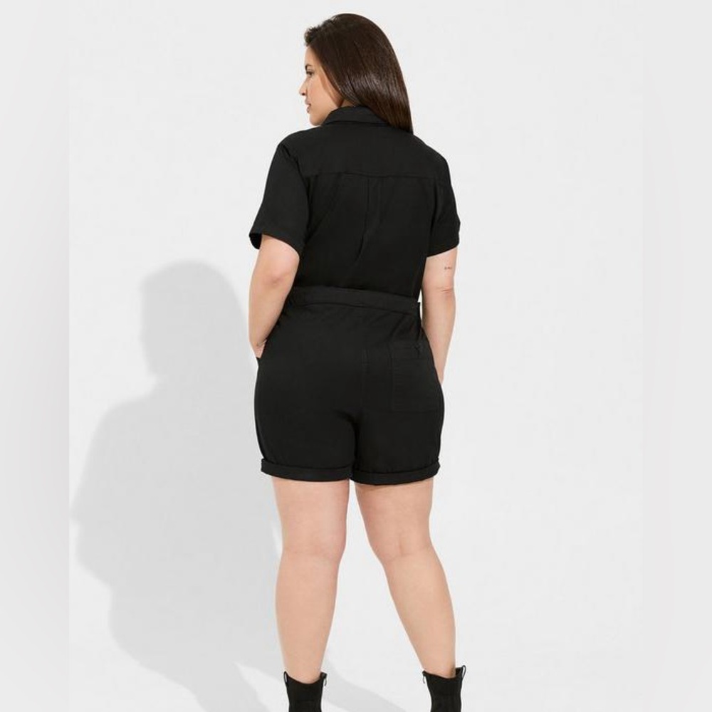 Torrid Black Utility Romper Short Sleeve Size 16 - Picture 8 of 10
